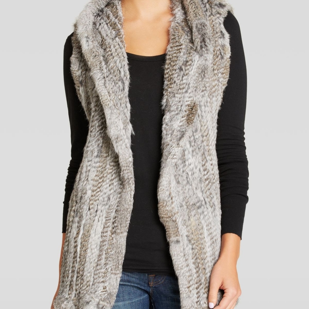 525 America rabbit vest